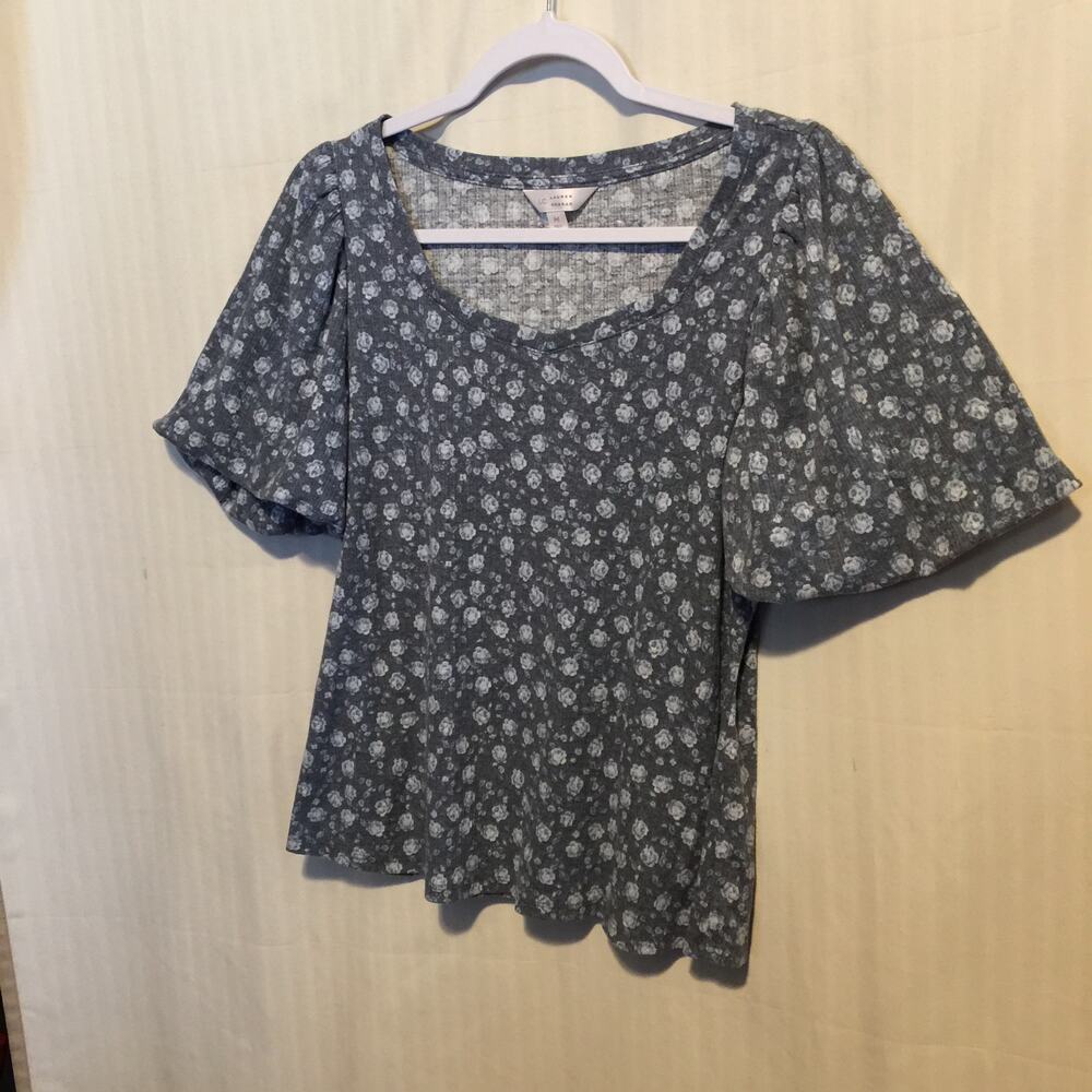 SimplyVera by Vera Wang Women's Gray and white short sleeve top size PL